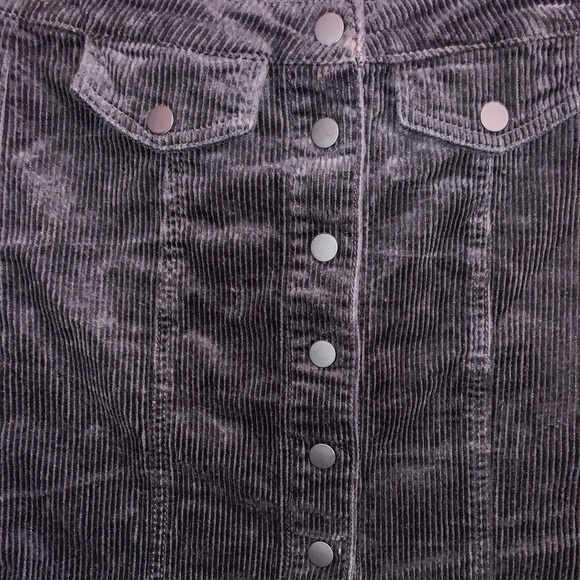 Black Corduroy mini skirt- Button down - 7 - Picture 2 of 7
